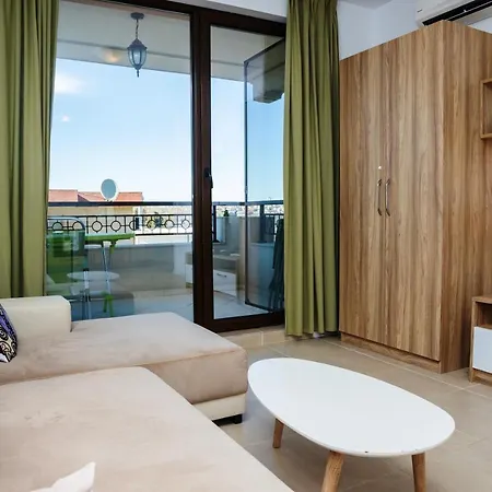 Appartamento Life One-bedroom With Sea View By Flаt Manаger *