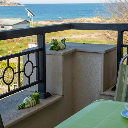 Life One-bedroom With Sea View By Flаt Manаger Lejlighed Sozopol